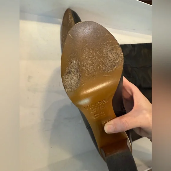 Vince Black Italian Leather Heeled Dempsey Boots - Picture 12 of 13